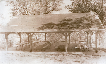 Shelter at Decatur Dam in summer